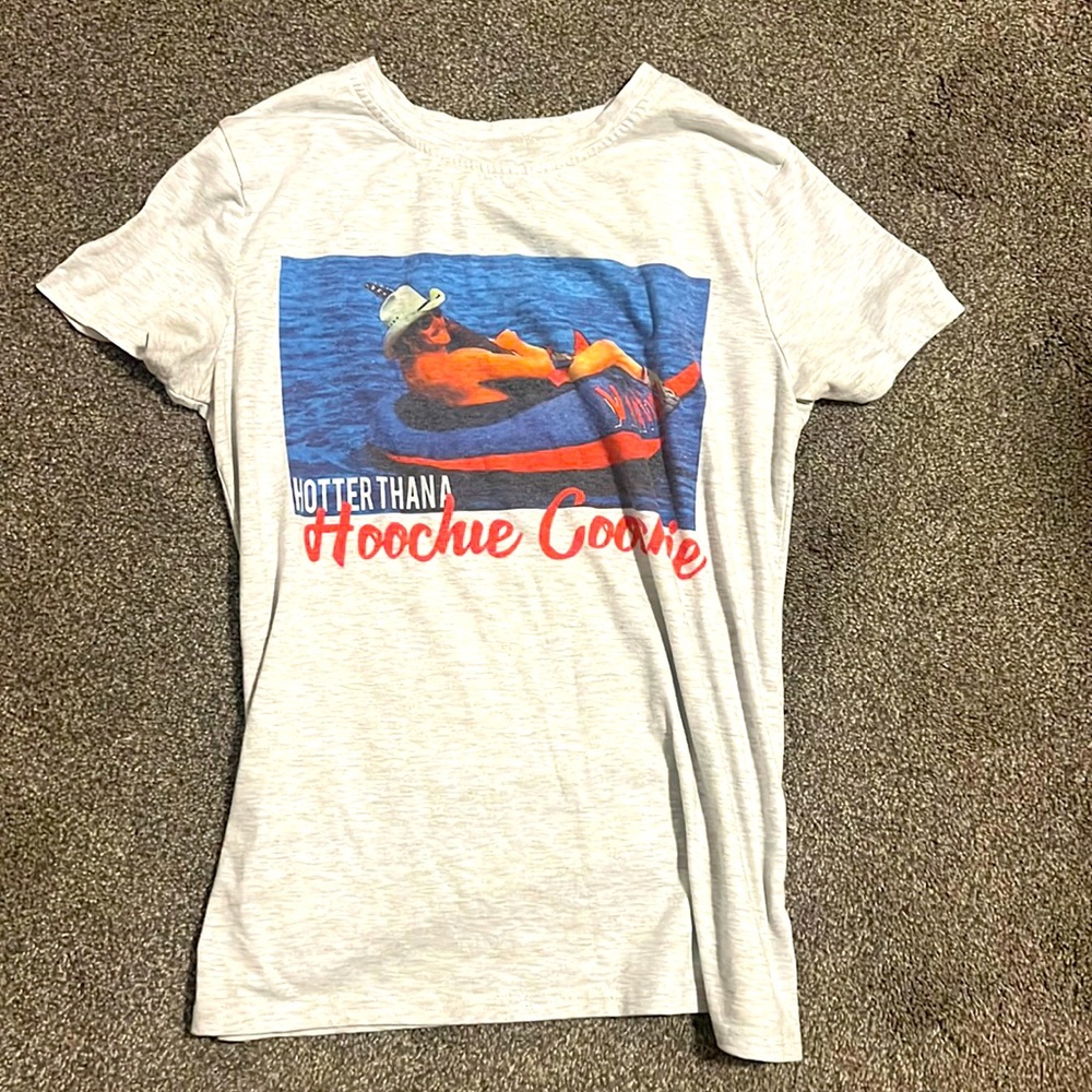 Country tee